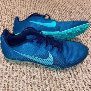 Nike Zoom Rival M size 7 color: blue and teal